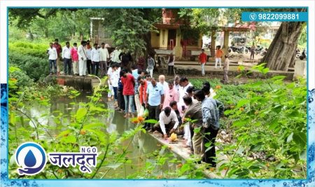 Jaldoot-best-ngo-working-for-water-conservation-in-aurangabad-jalpoojan-political-leader-kishore-shitole
