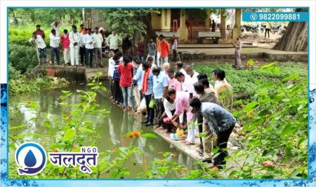 Jaldoot-organization-topmost-ngo-working-for-rural-development-and-water-conservation-in-aurangabad-kishore-shitole-jalpoojan